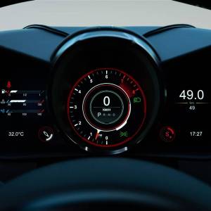 Aston Martin DBS 770 ULTIMATE COUPE