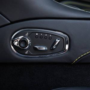 Aston Martin DBS Superleggera 5.2 V12