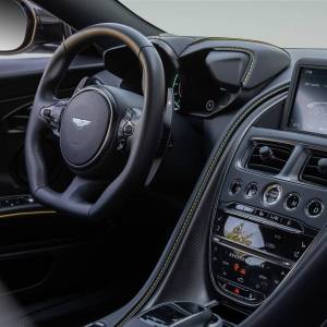Aston Martin DBS Superleggera 5.2 V12