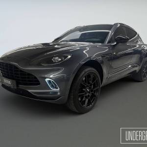 Aston Martin DBX AM8 550PS