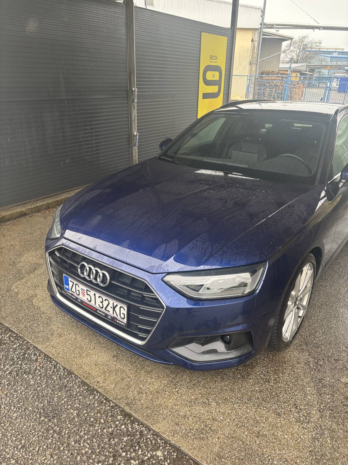 Audi A4 Avant 35 TDI, S-tronic, S-line,registriran 09/26!