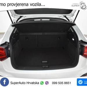 Audi Q2 35 TDI quattro Aut. 150 KS, ACC+LED+NAVI