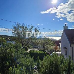 BAKAR, HRELJIN - samostojeća primorska kuća, okućnica