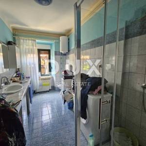 BAKAR, HRELJIN - samostojeća primorska kuća, okućnica