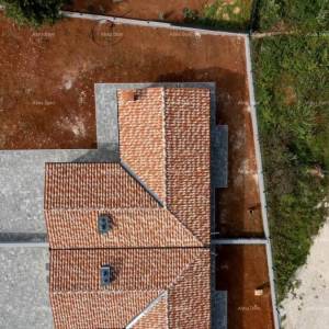BARBAN, KOŽLJANI - Novogradnja / Dupleks, lijevi dio. Ekolloško mjesto