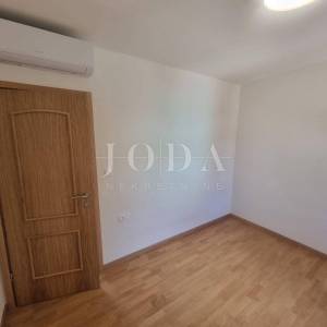 Barban, novoadaptirana istarska kamena kuća