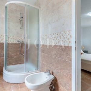 Barban, okolica, Villa na mirnoj lokaciji sa bazenom