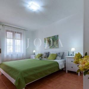 Barban, okolica, Villa na mirnoj lokaciji sa bazenom