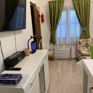 Barić Draga, kuća prvi red do mora