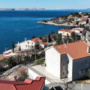 Barić Draga - kuća s poslovnim prostorom