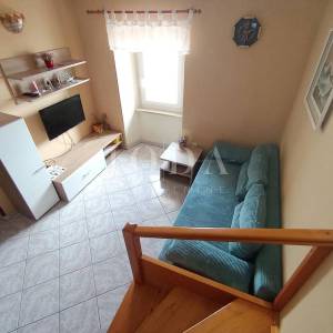 Baška - apartman u centru s pogledom na more