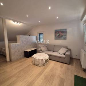 BIOGRAD, SVETI FILIP I JAKOV - Kvalitetna prostrana kuća