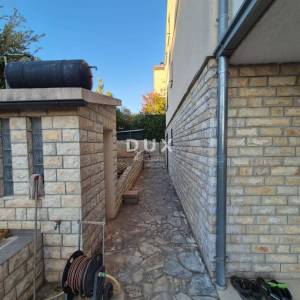 BIOGRAD, SVETI FILIP I JAKOV - Kvalitetna prostrana kuća