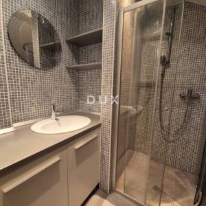 BIOGRAD, SVETI FILIP I JAKOV - Kvalitetna prostrana kuća