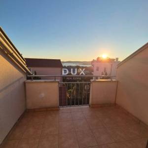 BIOGRAD, SVETI FILIP I JAKOV - Kvalitetna prostrana kuća