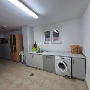 BIOGRAD, SVETI FILIP I JAKOV - Kvalitetna prostrana kuća