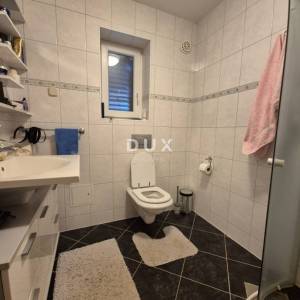 BIOGRAD, SVETI FILIP I JAKOV - Kvalitetna prostrana kuća