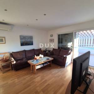 BIOGRAD, SVETI FILIP I JAKOV - Kvalitetna prostrana kuća