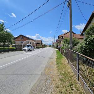 Bistra/Jablanovec/staro imanje sa kućom i zemljištem od 3826m2 POVOLJNO!