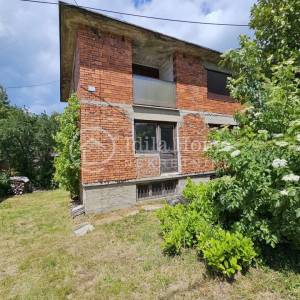 Bistra/Jablanovec/staro imanje sa kućom i zemljištem od 3826m2 POVOLJNO!