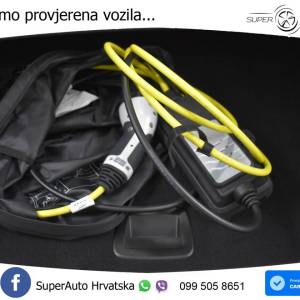 BMW 330e Aut. Sport Line 292 KS, LED+360+GR SJED+HEAD+VIRT