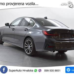 BMW 330e Aut. Sport Line 292 KS, LED+360+GR SJED+HEAD+VIRT