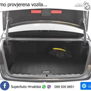 BMW 330e Aut. Sport Line 292 KS, LED+360+GR SJED+HEAD+VIRT
