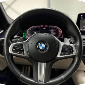 BMW 530d Touring xDrive Aut. M Sport 286 KS, ZRAČNI+LED+KAM+GR SJED+HEAD+PANO
