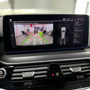 BMW 530d Touring xDrive Aut. M Sport 286 KS, ZRAČNI+LED+KAM+GR SJED+HEAD+PANO