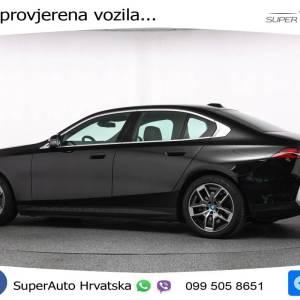 BMW i5 eDrive40 340 KS, ACC+KAM+GR SJED+NAVI