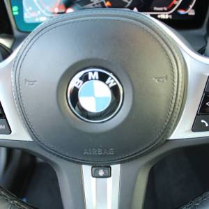 BMW seija 3 320d xDrive AUTOMATIK M-paket *LED, NAVIGACIJA, KAMERA*