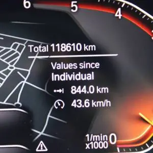 BMW serija 3 318d *LED, NAVIGACIJA*