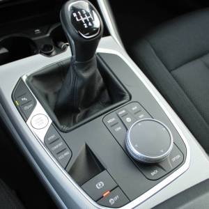 BMW serija 3 318d *LED, NAVIGACIJA*