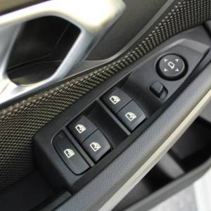 BMW serija 3 318d *LED, NAVIGACIJA*