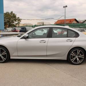 BMW serija 3 320d xDrive AUTOMATIK *LED, NAVIGACIJA, HARMAN KARDON*