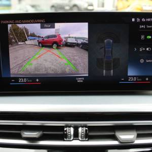 BMW serija 3 320d xDrive AUTOMATIK M-paket *LED, HEAD-UP, KAMERA, NAVIGACIJA*
