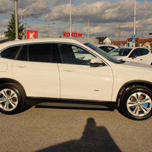 BMW X1 16d *NAVIGACIJA*