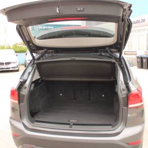 BMW X1 18d AUTOMATIK *LED, NAVIGACIJA, KAMERA*