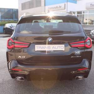 BMW X3 XDrive 30E M-sport AUTOMATIK *LED, PANORAMA, KAMERA*