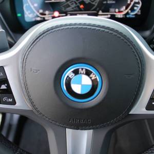 BMW X3 XDrive 30E M-sport AUTOMATIK *LED, PANORAMA, KAMERA*