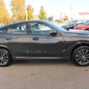 BMW X6 30d xDrive AUTOMATIK M-Paket *LED, NAVIGACIJA, KAMERA*