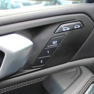 BMW X6 30d xDrive AUTOMATIK M-Paket *LED, NAVIGACIJA, KAMERA*