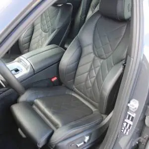 BMW X6 30d xDrive AUTOMATIK M-Paket *LED, NAVIGACIJA, KAMERA*