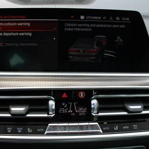 BMW X6 30d xDrive AUTOMATIK M-Paket *LED, NAVIGACIJA, KAMERA*