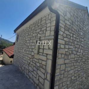 BRIBIR - Dvojna kamena kuća sa bazenom