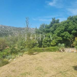 BRIBIR, građevinsko zemljište 896m2