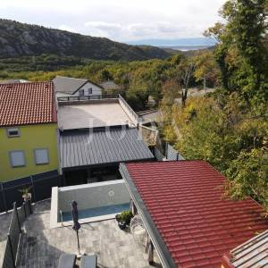 Bribir kuća sa bazenom