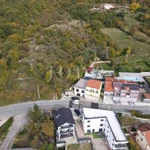 Bribir kuća sa bazenom