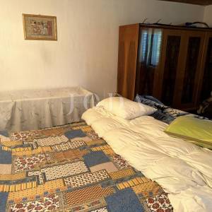 Bribir-Kuća sa garažom