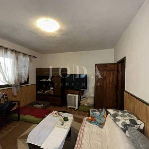Bribir-Kuća sa garažom